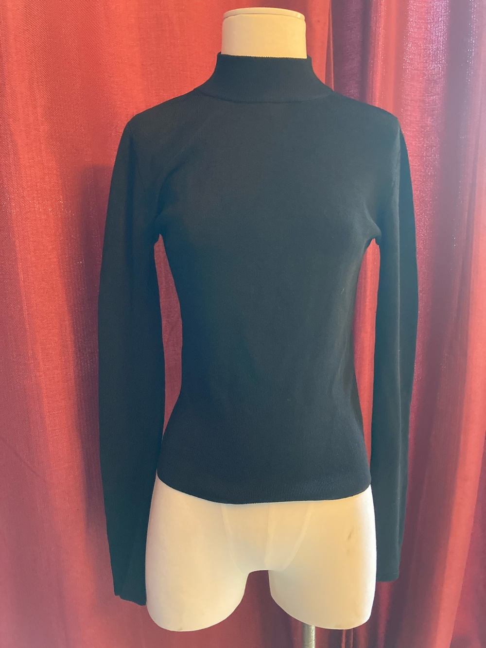 BCBG Maxazria Collection Black Long-Sleeve Mock Neck Top - Women